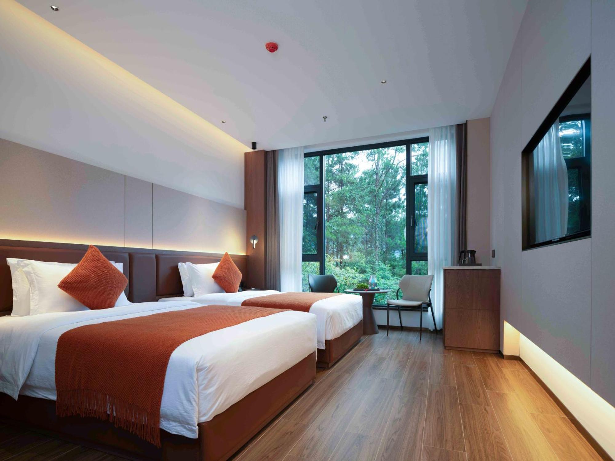 Zhangjiajie Utopia Hotel--Free One Way Pick Up Service Over 2 Nights Exteriör bild
