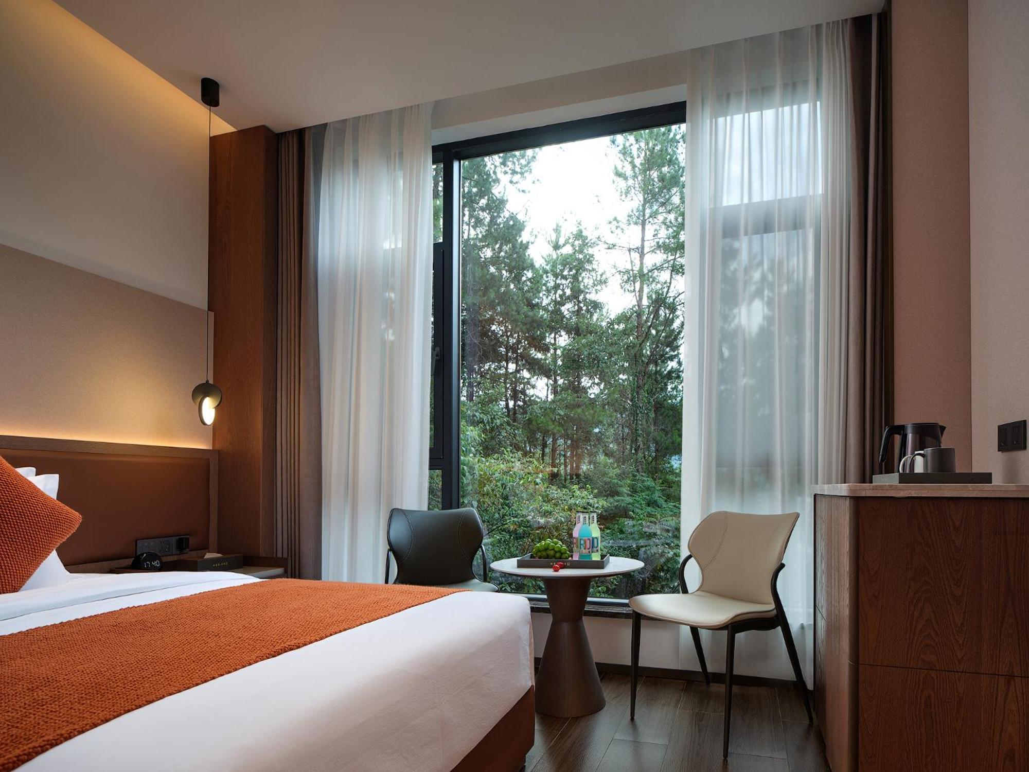 Zhangjiajie Utopia Hotel--Free One Way Pick Up Service Over 2 Nights Exteriör bild