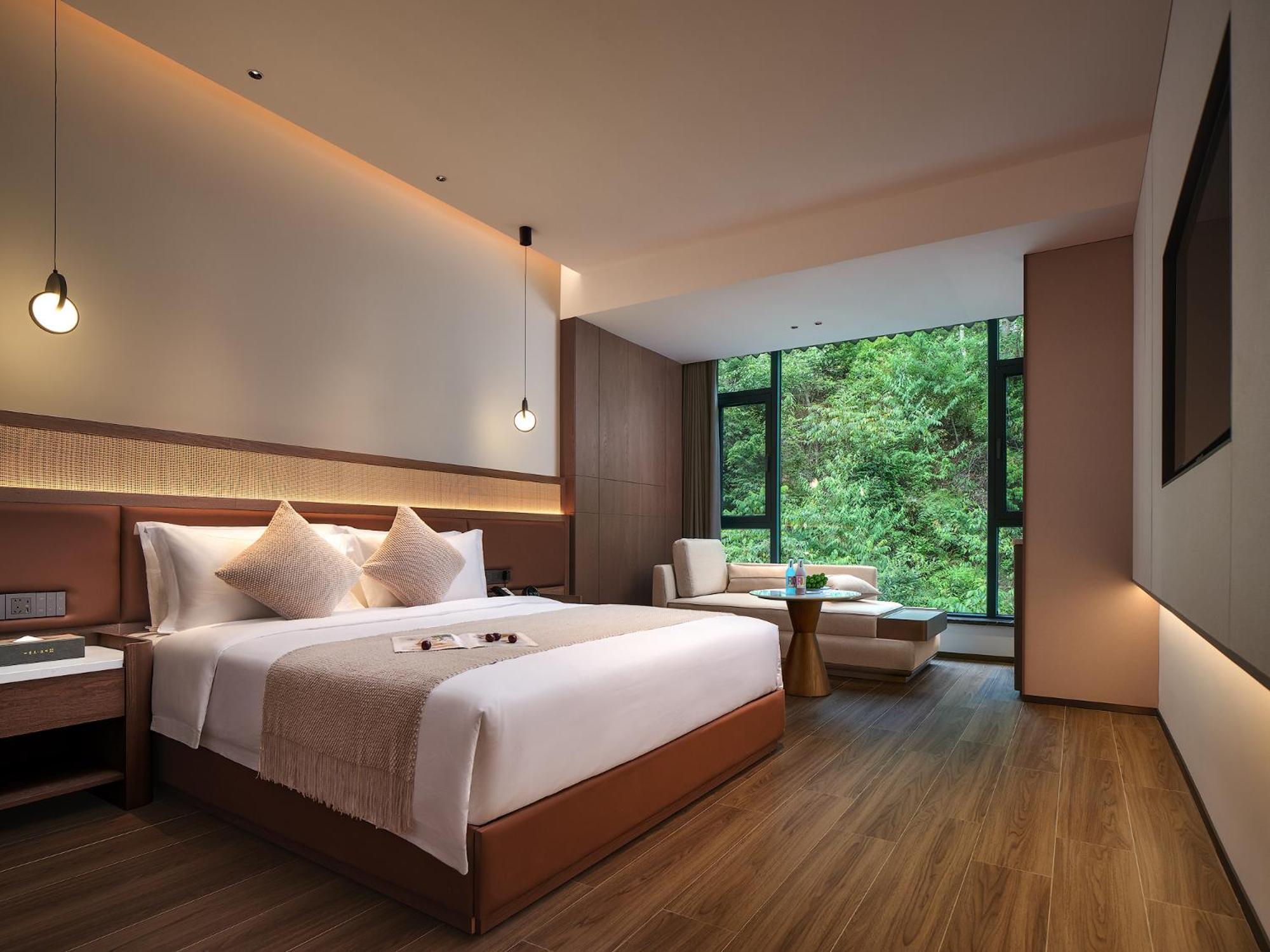 Zhangjiajie Utopia Hotel--Free One Way Pick Up Service Over 2 Nights Exteriör bild