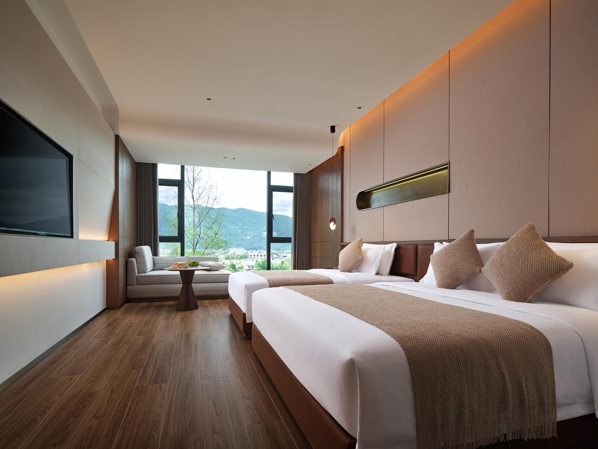 Zhangjiajie Utopia Hotel--Free One Way Pick Up Service Over 2 Nights Exteriör bild